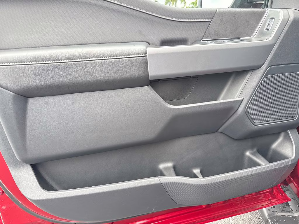 2026 Ruby Red Met Tinted CC Ford F-150 XLT 4X4 Truck