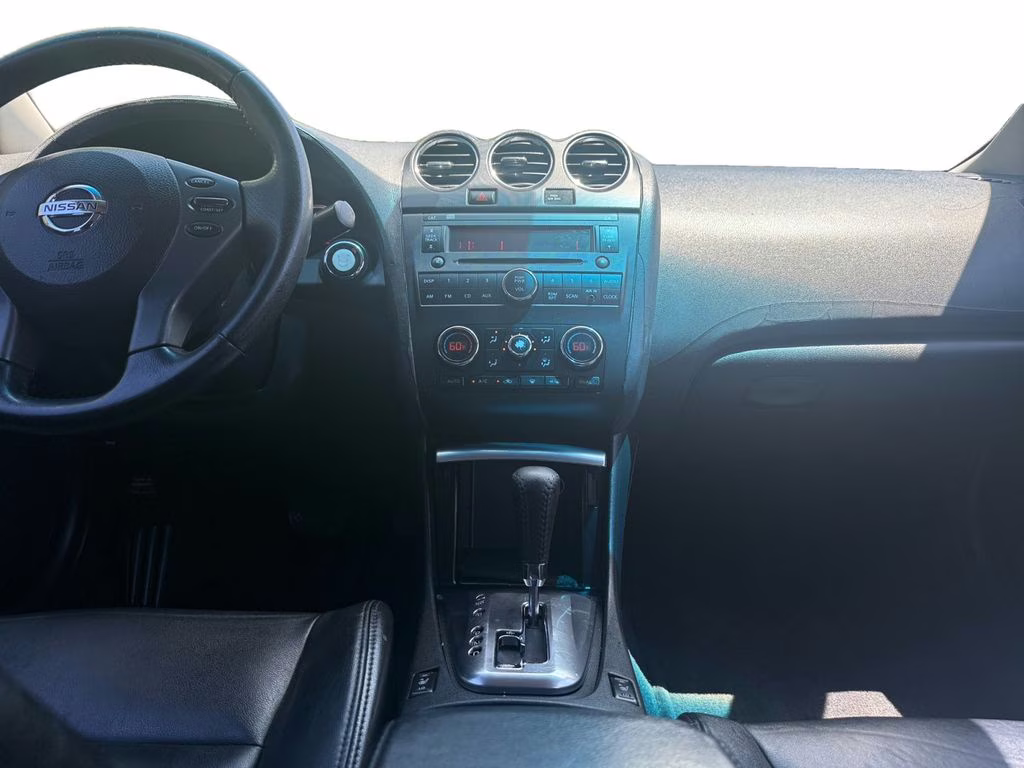 2012 Brilliant Silver Metallic Nissan Altima 2.5 SL FWD Sedan