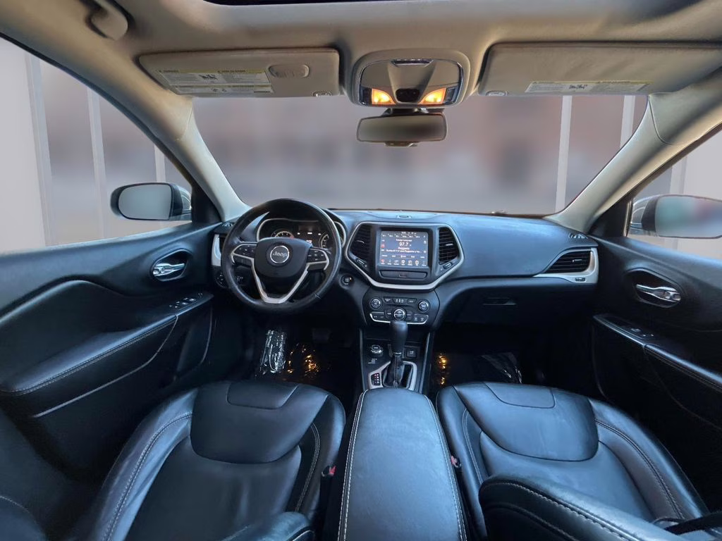 2016 Light Brownstone Pearlcoat Jeep Cherokee Limited 4X4 SUV