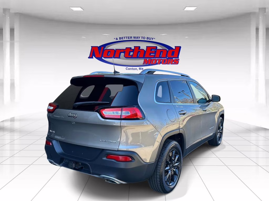 2016 Light Brownstone Pearlcoat Jeep Cherokee Limited 4X4 SUV