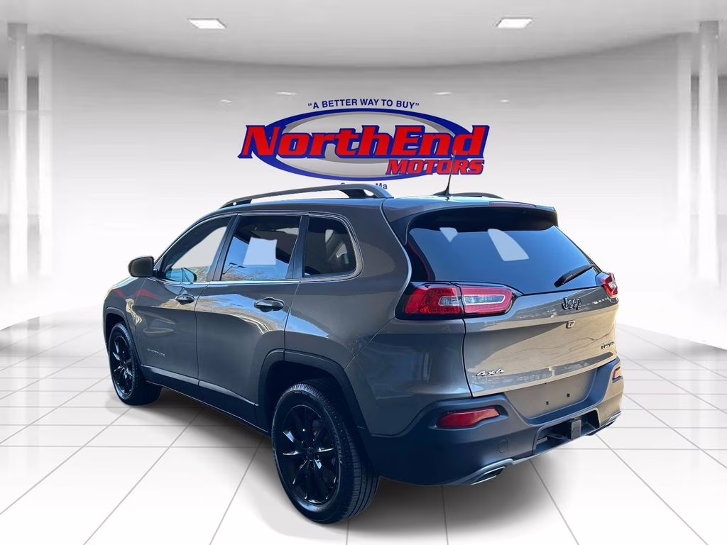2016 Light Brownstone Pearlcoat Jeep Cherokee Limited 4X4 SUV