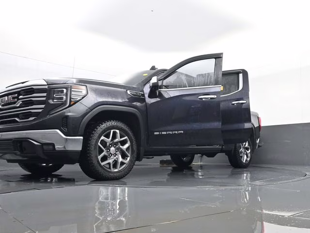 2022 Titanium Rush Metallic GMC Sierra 1500 SLT 4X4 Truck
