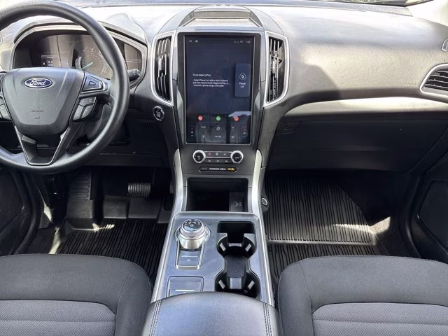 2024 Black Metallic Ford Edge SE AWD SUV