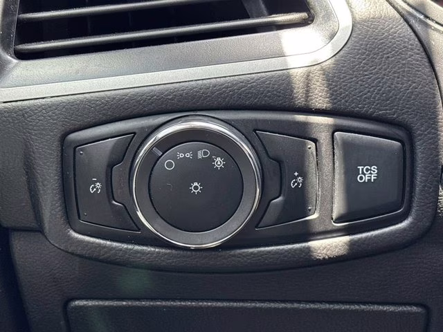 2024 Black Metallic Ford Edge SE AWD SUV