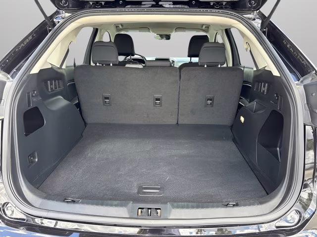 2024 Black Metallic Ford Edge SE AWD SUV