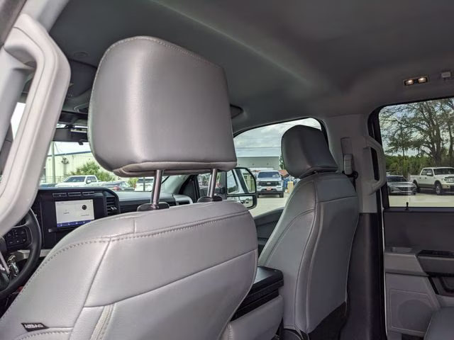 2024 Oxford White Ford Super Duty F-550 DRW XL 4X4 Chassis