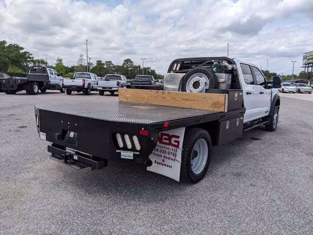 2024 Oxford White Ford Super Duty F-550 DRW XL 4X4 Chassis