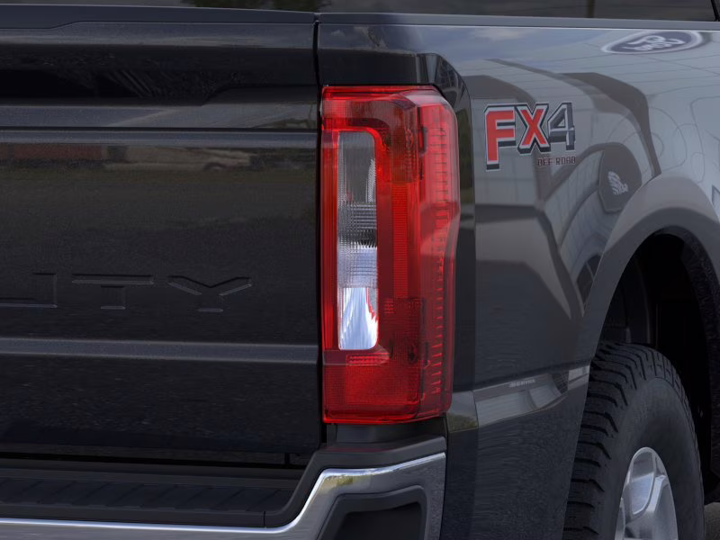2026 Agate Black Metallic Ford Super Duty F-250 SRW XLT Crew Cab Pickup 4X4 Truck