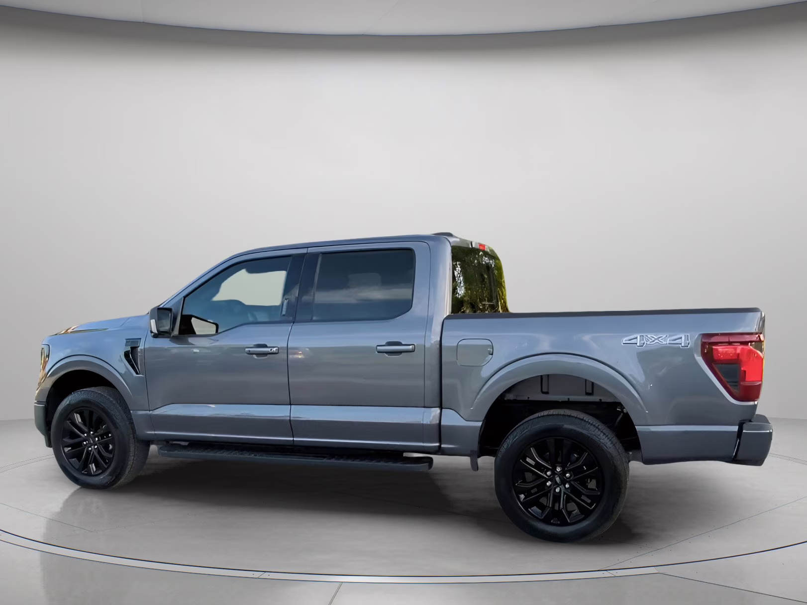2026 Carbonized Gray Metallic Ford F-150 XLT Crew Cab Pickup 4X4 Truck