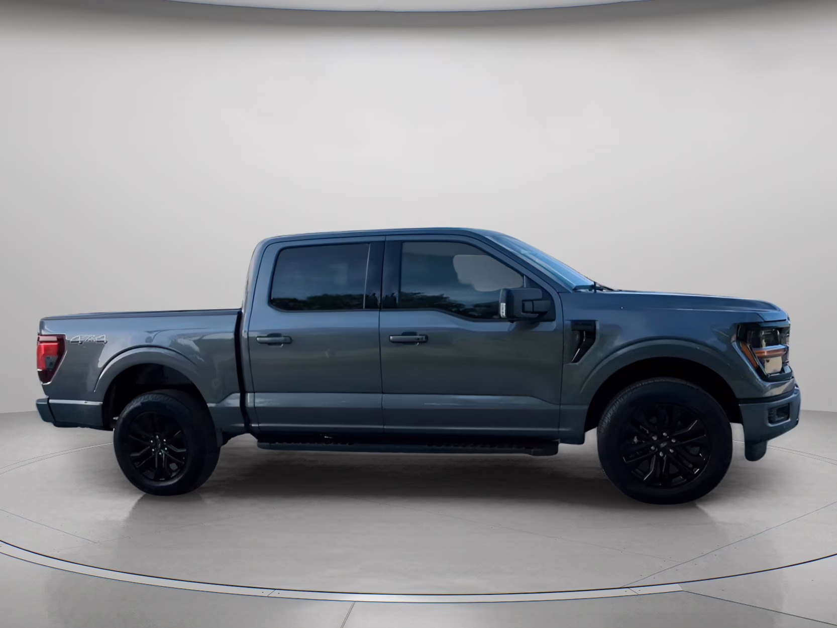 2026 Carbonized Gray Metallic Ford F-150 XLT Crew Cab Pickup 4X4 Truck