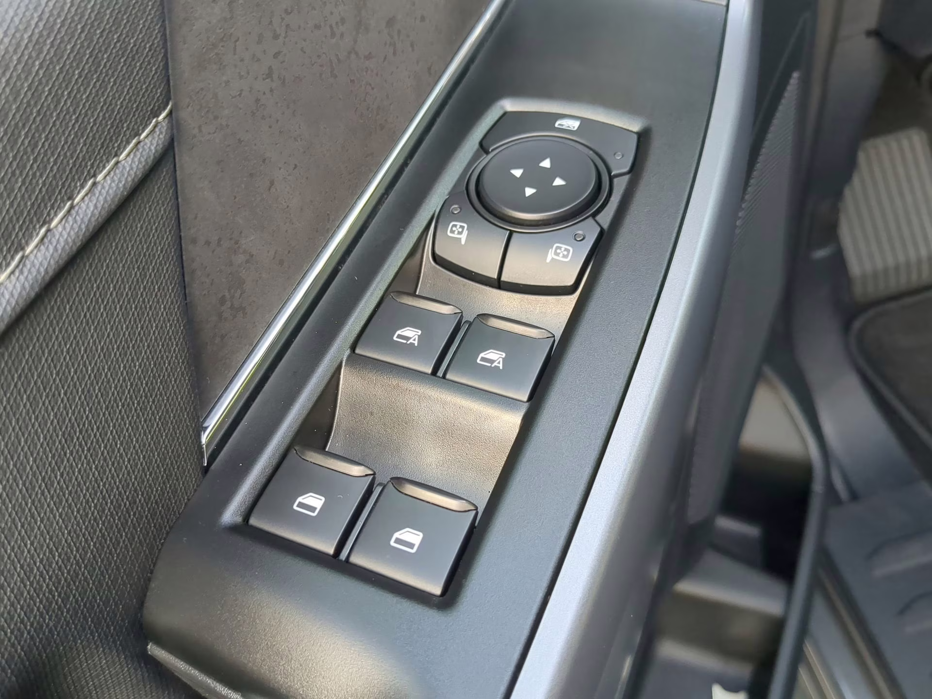 2026 Carbonized Gray Metallic Ford F-150 XLT Crew Cab Pickup 4X4 Truck