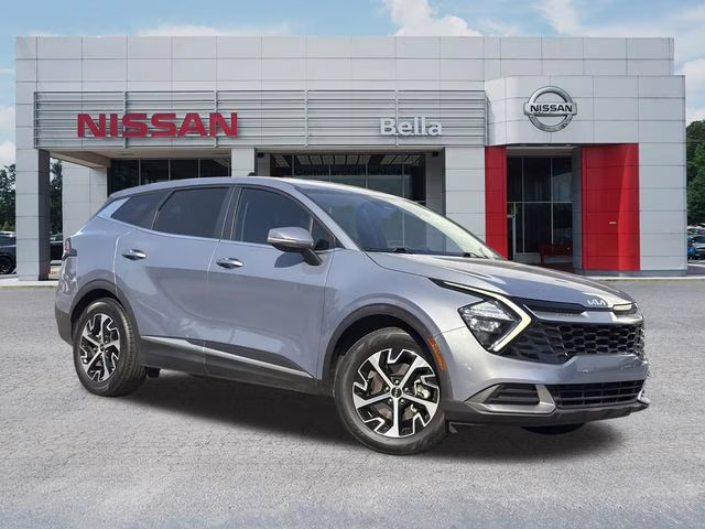 2023 Everlasting Silver Kia Sportage EX FWD SUV