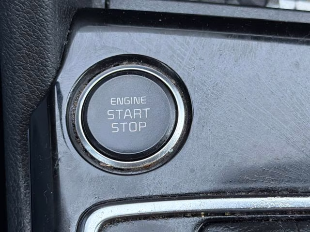 2023 Everlasting Silver Kia Sportage EX FWD SUV