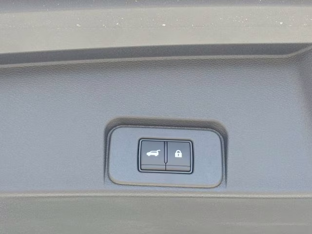 2026 Everest White Pearl Tricoat Nissan Rogue Dark Armor AWD SUV
