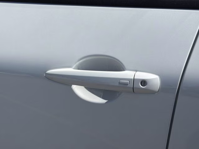2026 Everest White Pearl Tricoat Nissan Rogue Dark Armor AWD SUV