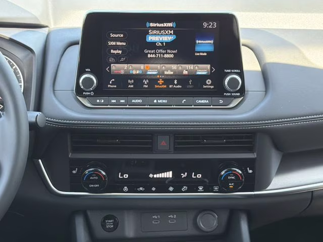 2026 Everest White Pearl Tricoat Nissan Rogue Dark Armor AWD SUV