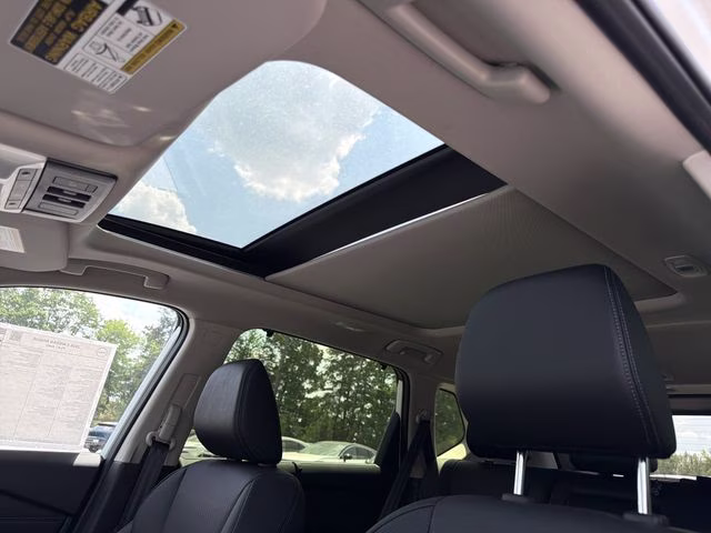2026 Everest White Pearl Tricoat Nissan Rogue Platinum AWD SUV