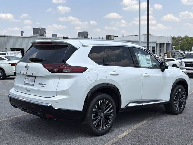 2026 Everest White Pearl Tricoat Nissan Rogue Platinum AWD SUV