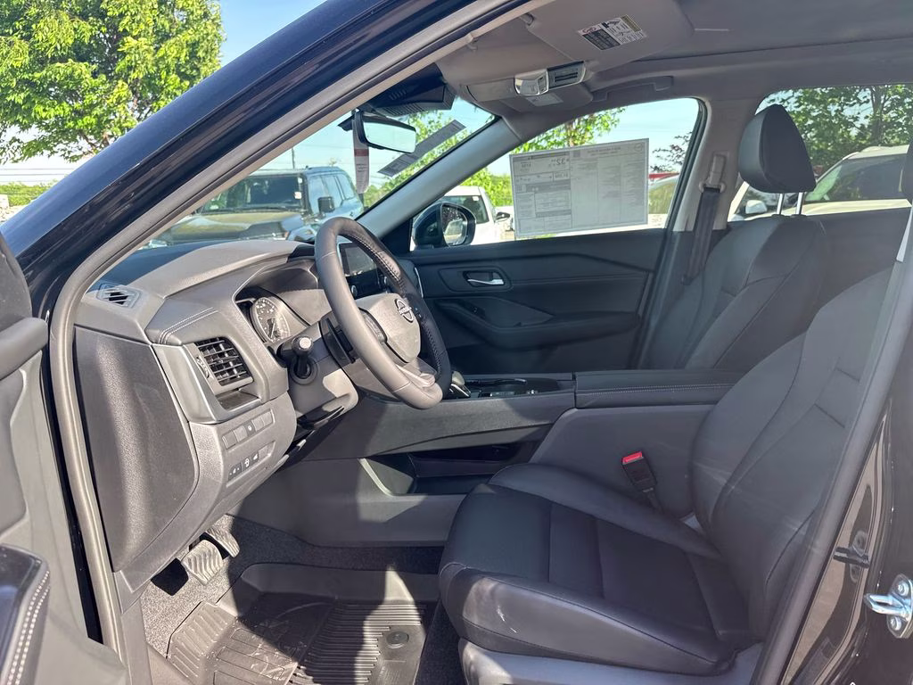 2026 Super Black Nissan Rogue Dark Armor FWD SUV