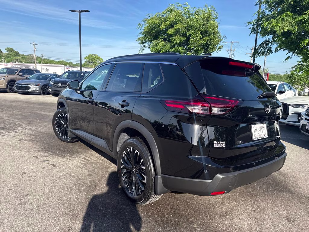 2026 Super Black Nissan Rogue Dark Armor FWD SUV