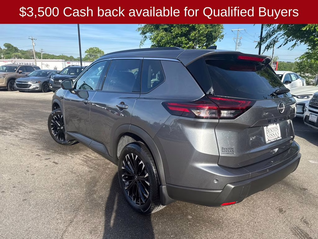 2026 Gun Metallic Nissan Rogue Dark Armor FWD SUV