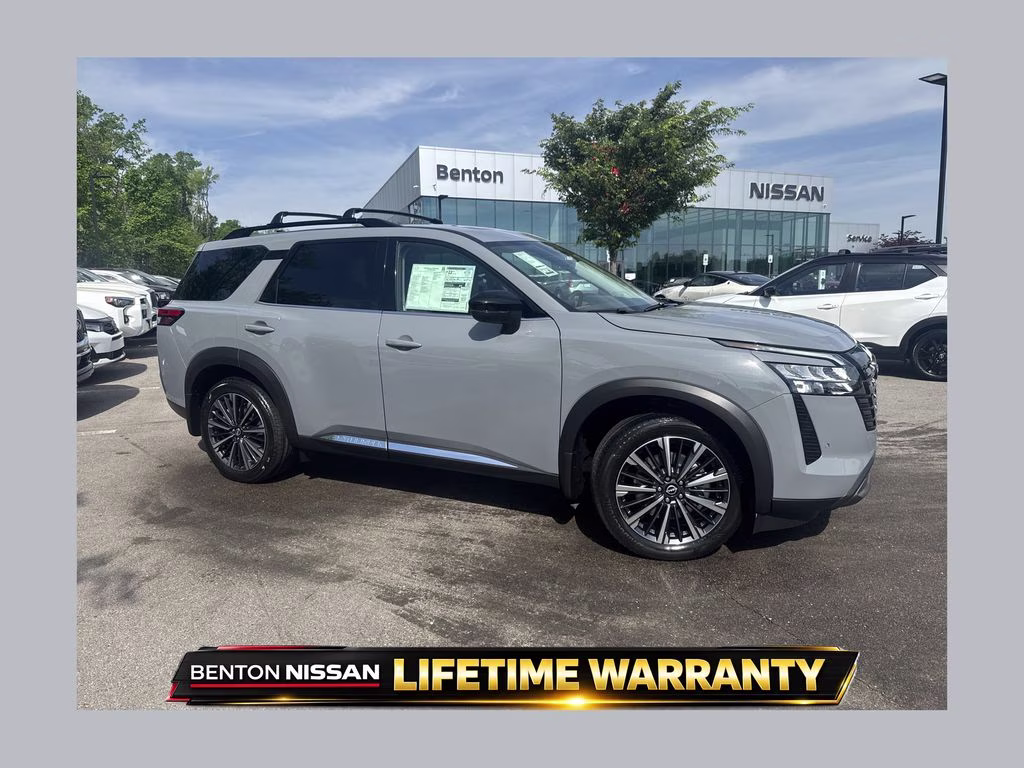 2026 Boulder Gray Pearl Nissan Pathfinder Platinum 4X4 SUV