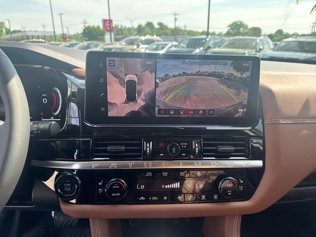 2026 Boulder Gray Pearl Nissan Pathfinder Platinum 4X4 SUV