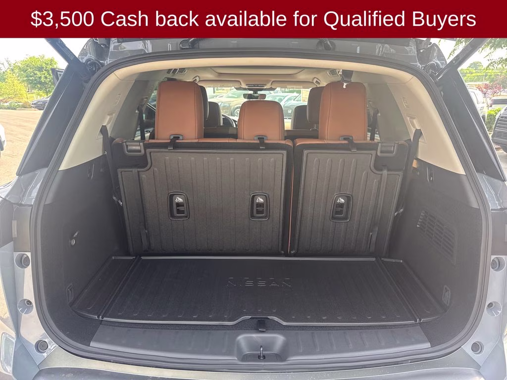 2026 Boulder Gray Pearl Nissan Pathfinder Platinum 4X4 SUV