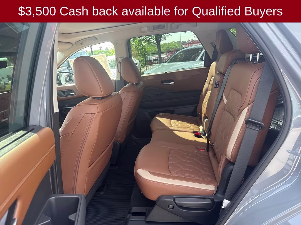 2026 Boulder Gray Pearl Nissan Pathfinder Platinum 4X4 SUV