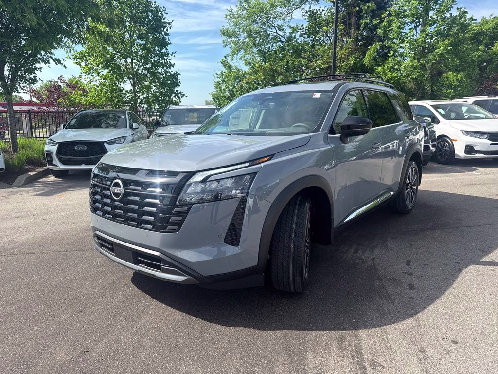 2026 Boulder Gray Pearl Nissan Pathfinder Platinum 4X4 SUV