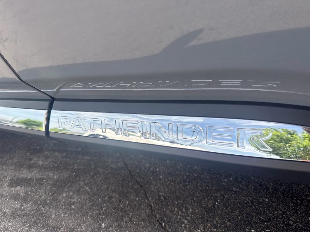 2026 Boulder Gray Pearl Nissan Pathfinder Platinum 4X4 SUV