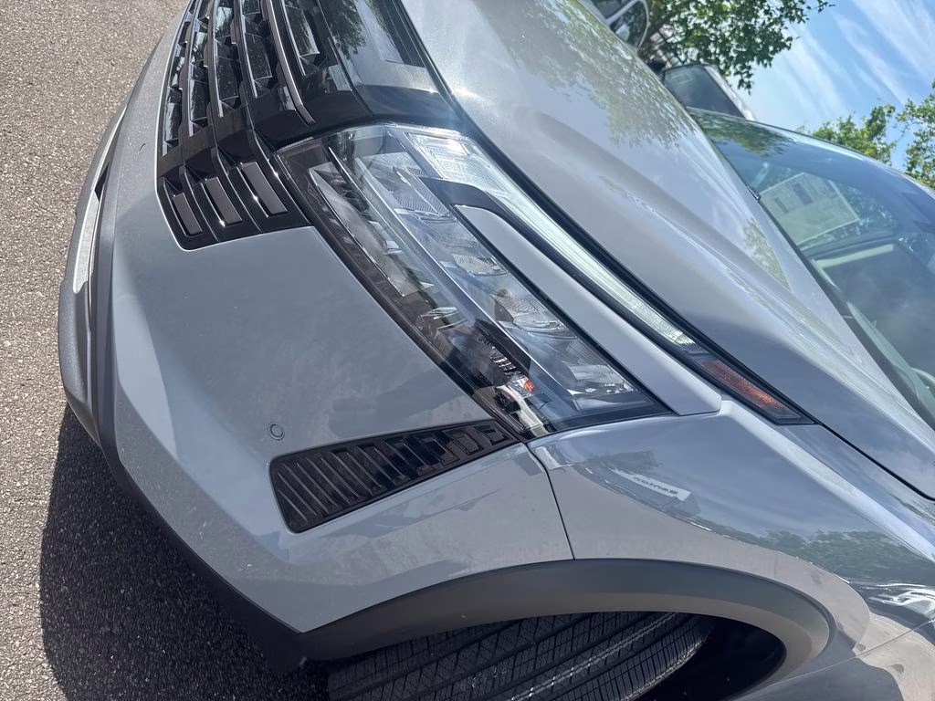 2026 Boulder Gray Pearl Nissan Pathfinder Platinum 4X4 SUV