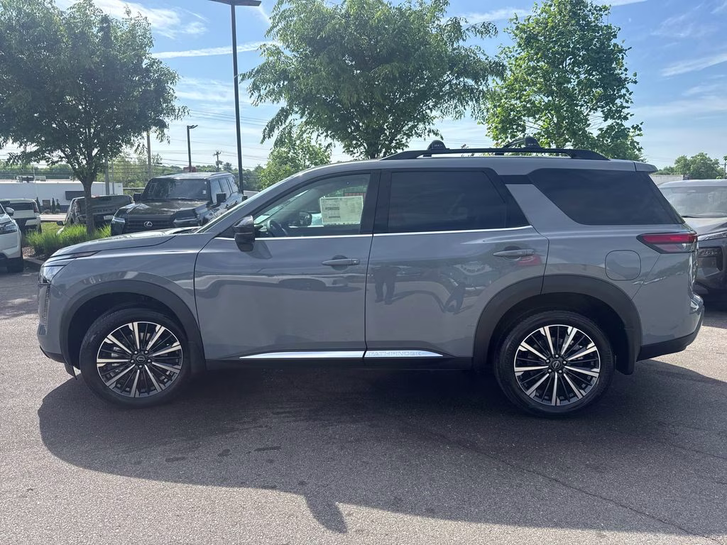 2026 Boulder Gray Pearl Nissan Pathfinder Platinum 4X4 SUV
