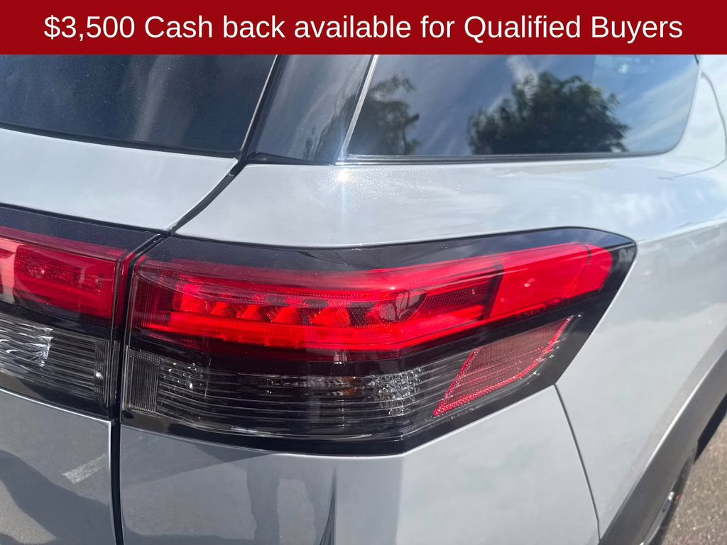 2026 Boulder Gray Pearl Nissan Pathfinder Platinum 4X4 SUV