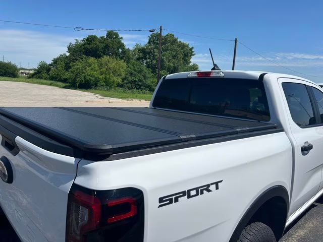 2024 Oxford White Ford Ranger XLT RWD Truck