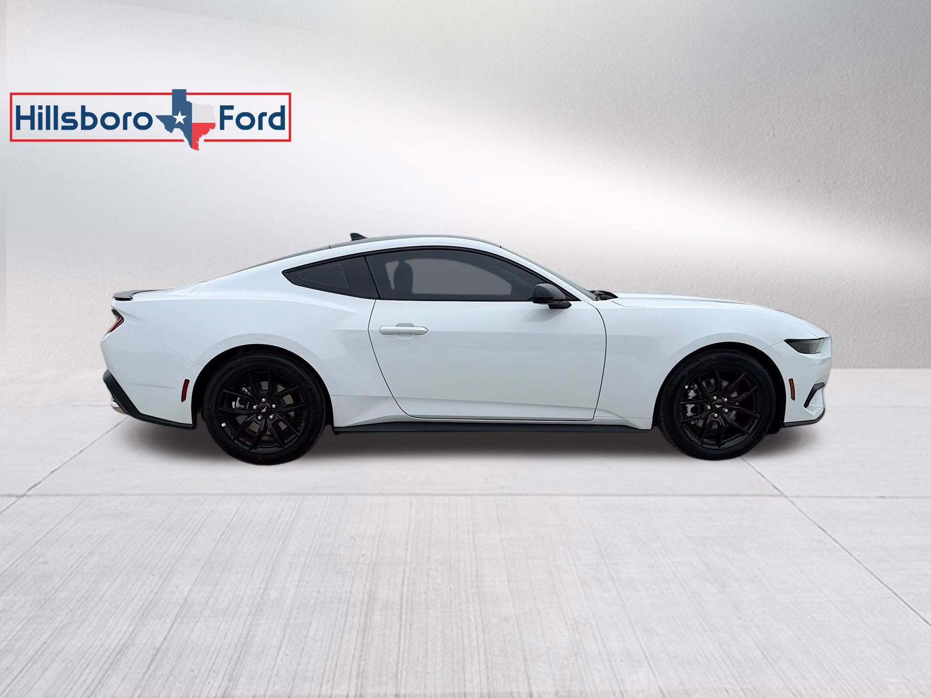 2026 Oxford White Ford Mustang EcoBoost RWD Coupe