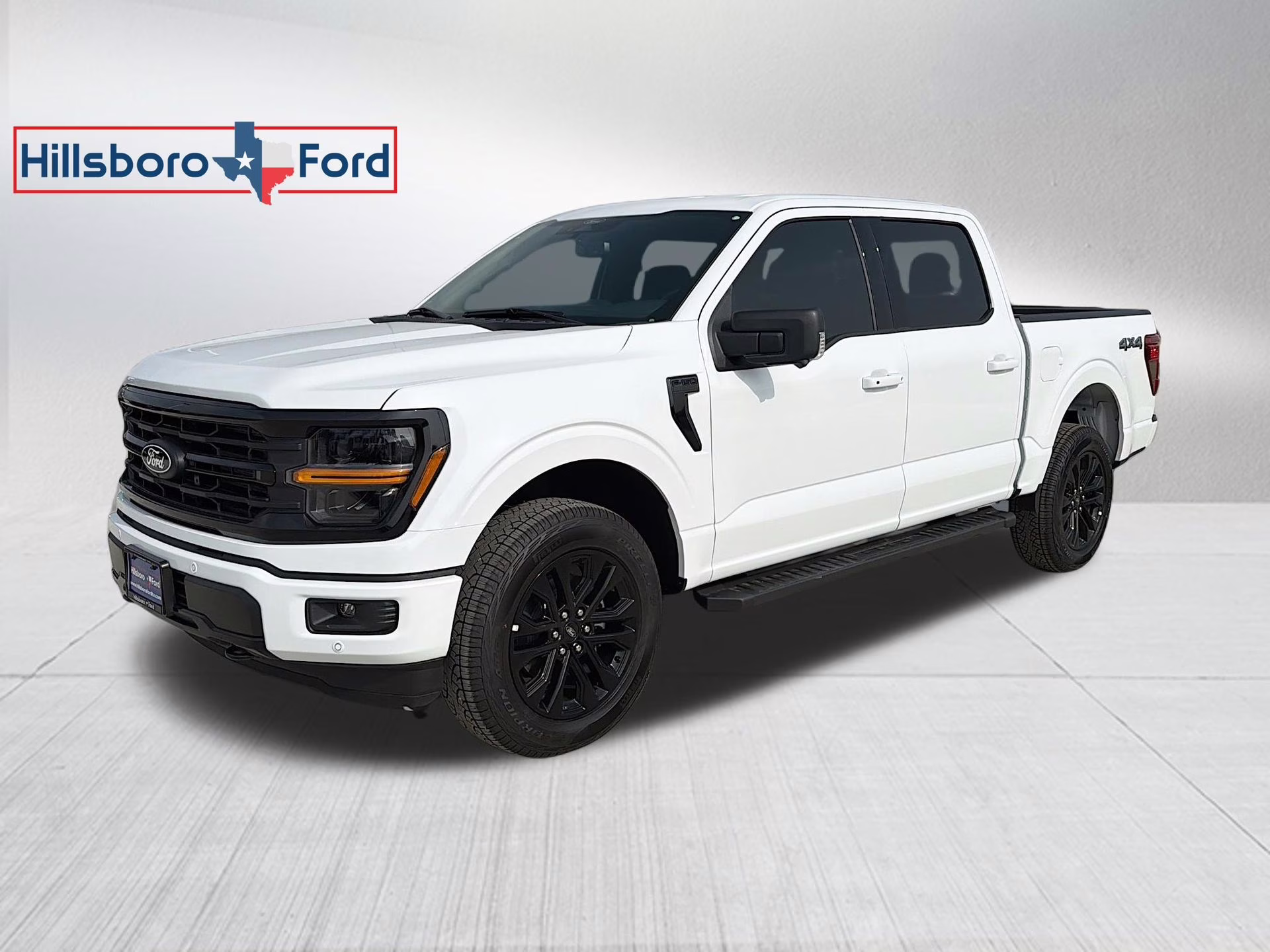 2026 Oxford White Ford F-150 XLT 4X4 Truck