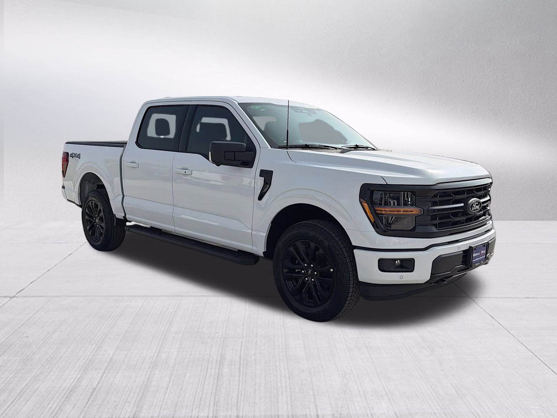 2026 Oxford White Ford F-150 XLT 4X4 Truck