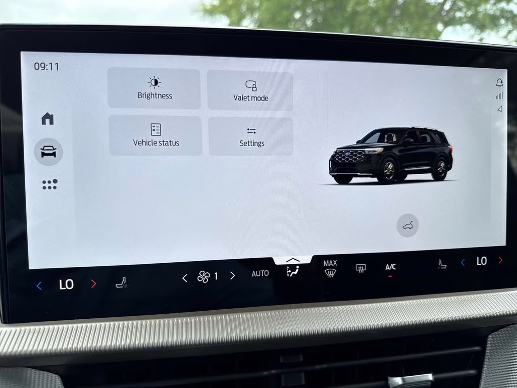 2026 Agate Black Metallic Ford Explorer Active RWD SUV