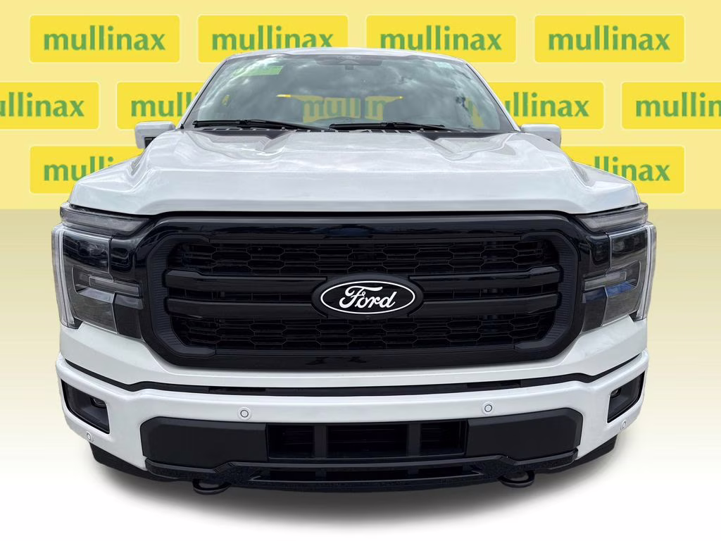 2026 Star White Metallic Tri-Coat Ford F-150 Lariat 4X4 Truck