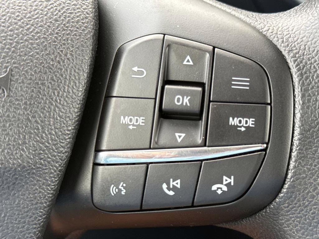 2026 Oxford White Ford Maverick XL FWD Truck