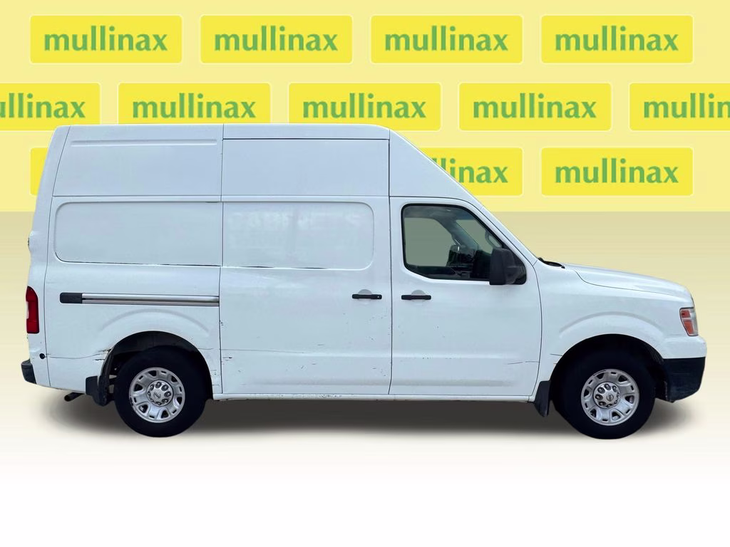 2014 Glacier White Nissan NV2500 HD SV RWD Van