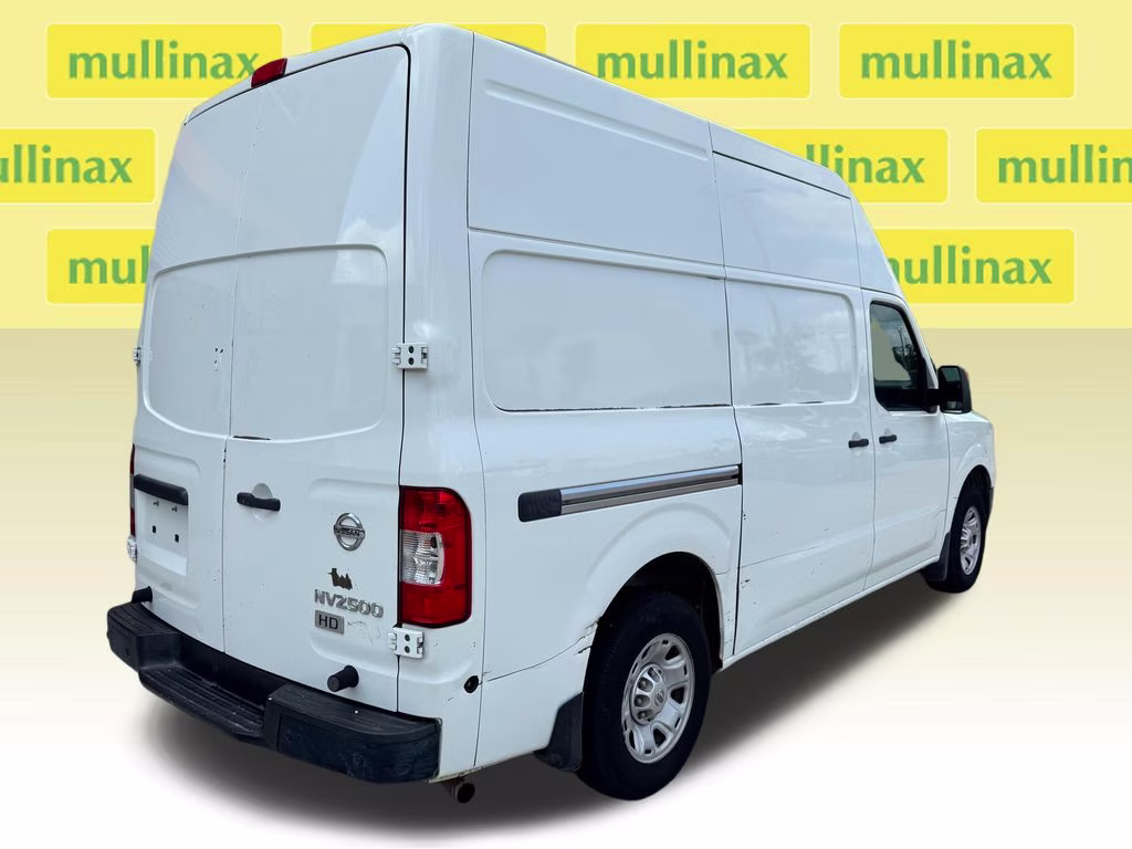 2014 Glacier White Nissan NV2500 HD SV RWD Van
