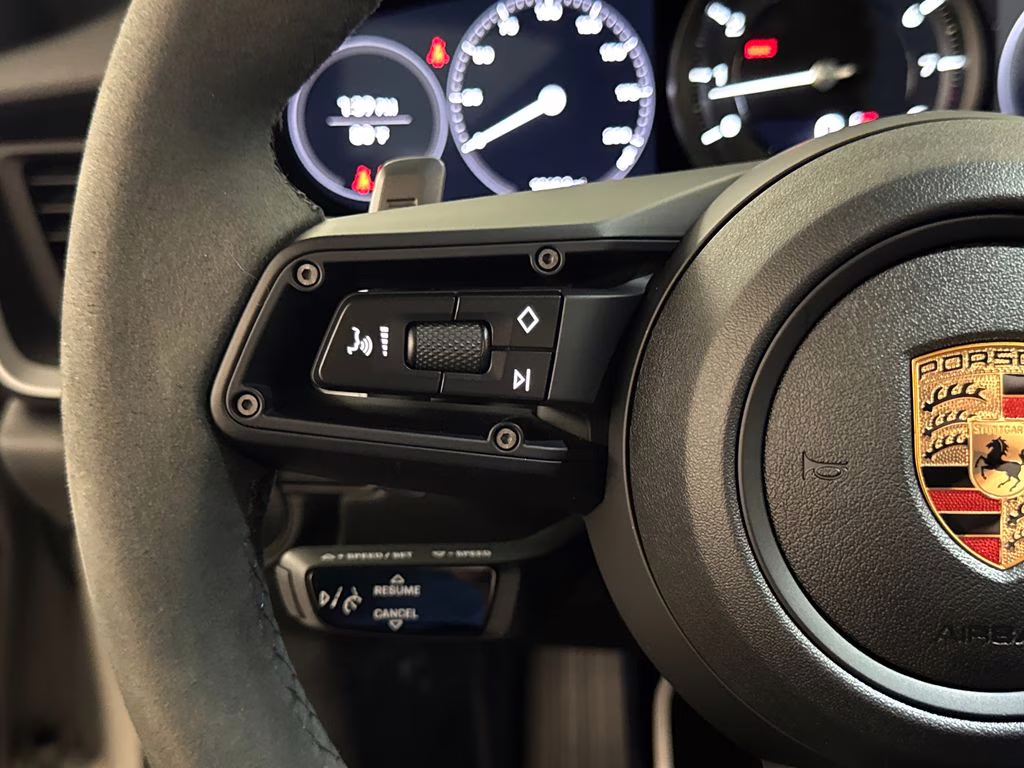 2024 Porsche 911 Carrera Coupe