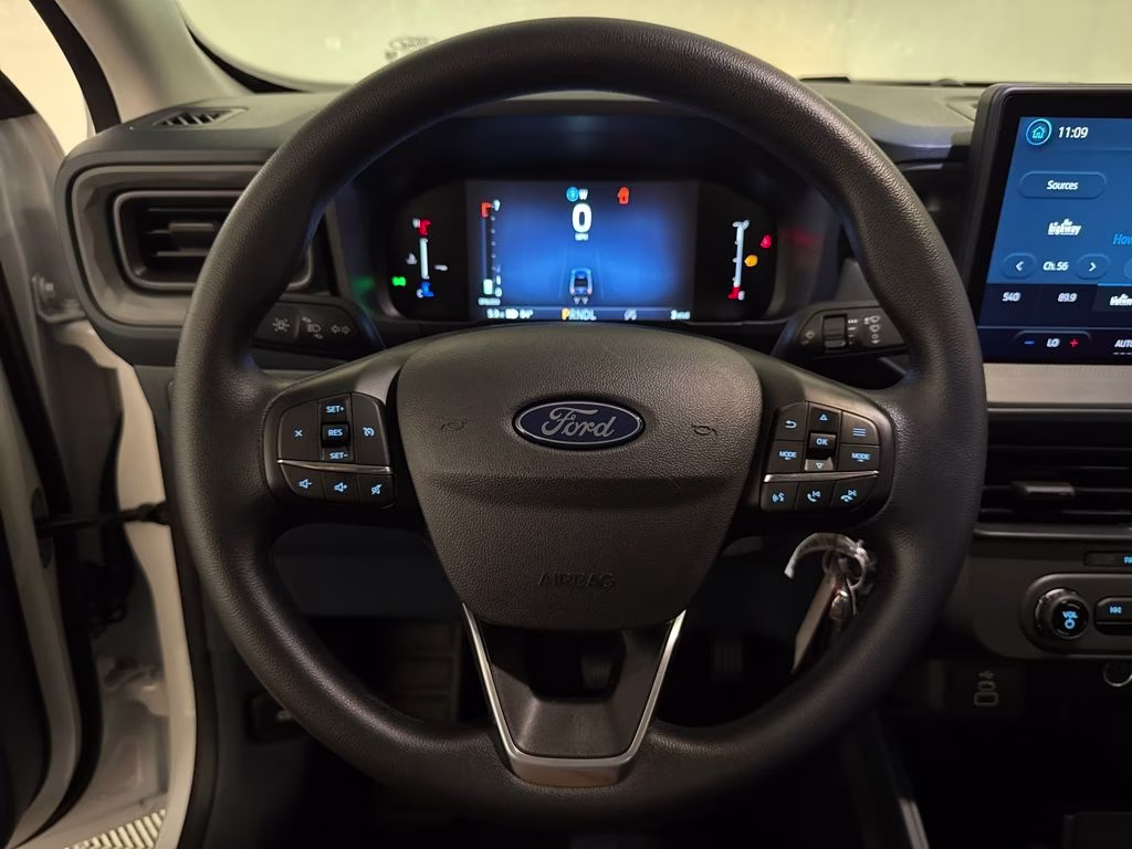 2026 Oxford White Ford Maverick XL FWD Truck