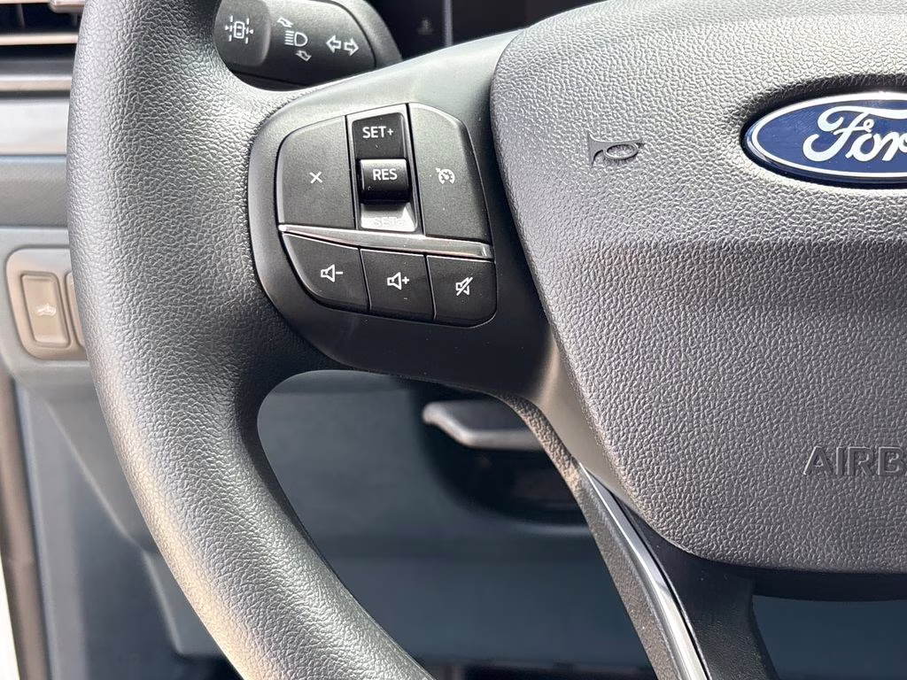 2026 Oxford White Ford Maverick XL FWD Truck