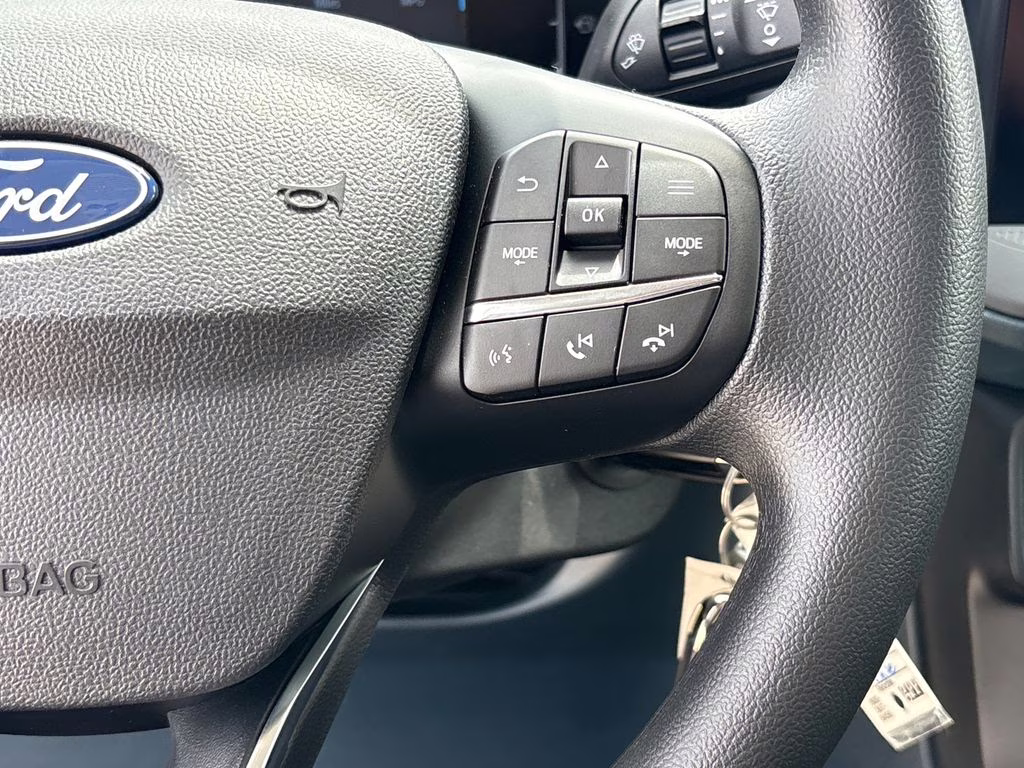 2026 Oxford White Ford Maverick XL FWD Truck