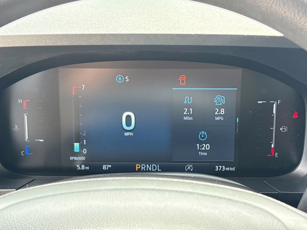 2026 Oxford White Ford Maverick XL FWD Truck
