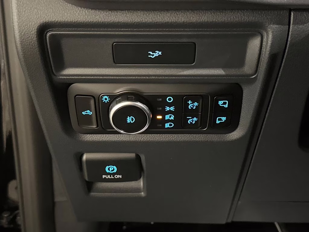 2026 Agate Black Metallic Ford F-150 XLT 4X4 Truck