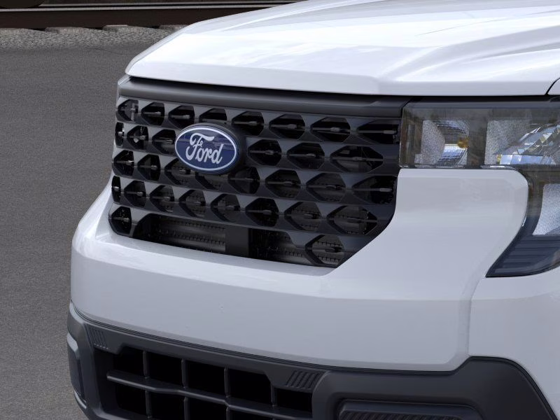 2026 Oxford White Ford Maverick XL FWD Truck